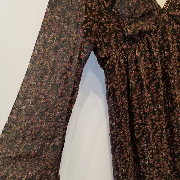 Forever 21 V Neck Backless Fit & Flare Dress Comfortable Long Sleeve Womens Sz L - Picture 3 of 11